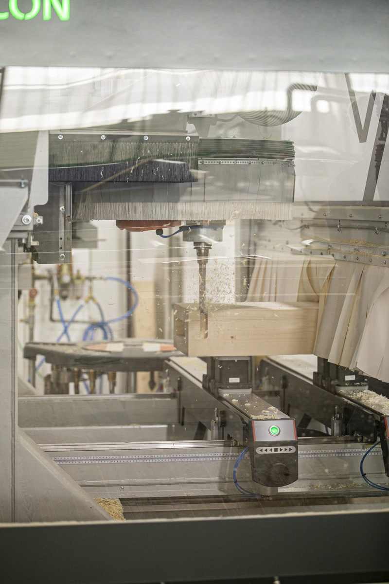 huf-haus-investiert-800-000-euro-in-neue-maschinen-am